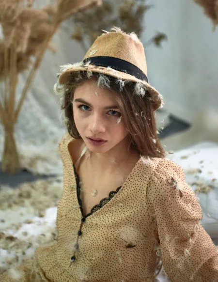 Ease — Fashion editorial by Yuliya Yurenko for VOUS Magazine