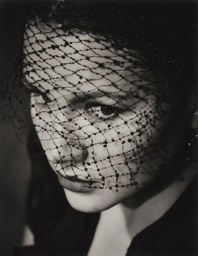 Era of the Past Century — Fashion editorial by Lis Vogler for VOUS Magazine