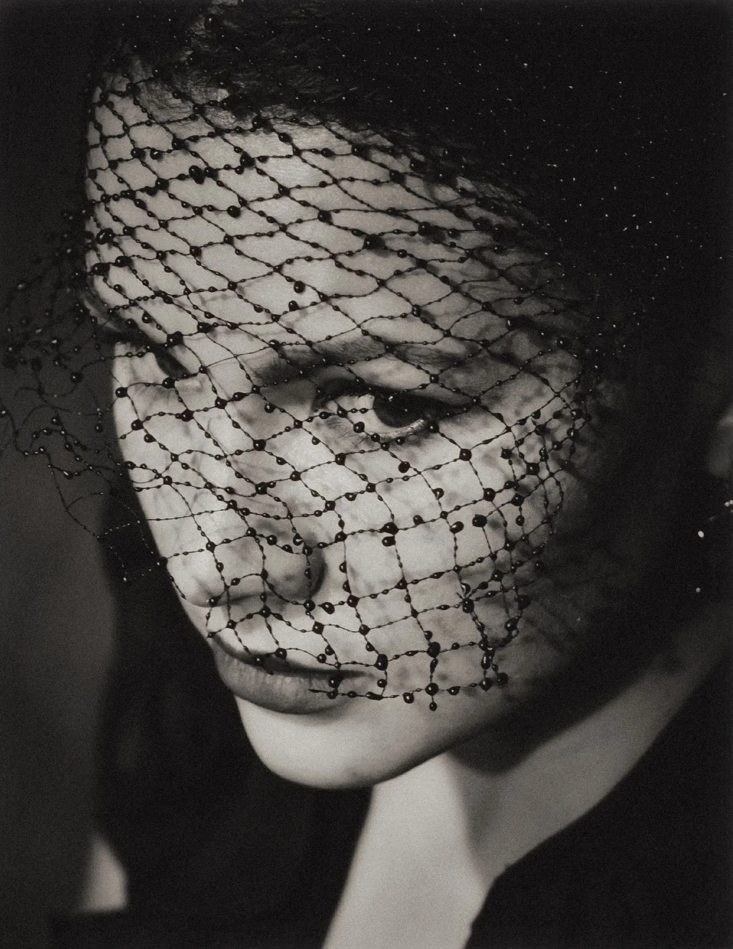 Era of the Past Century — Fashion editorial by Lis Vogler for VOUS Magazine