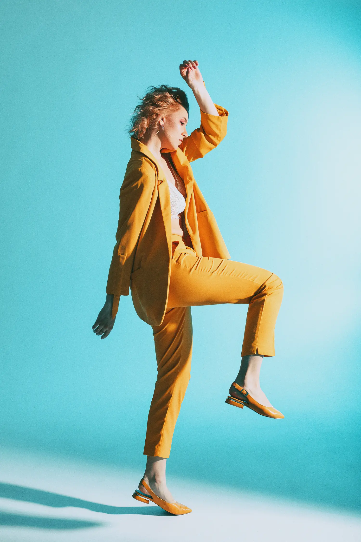 Fashion Notes — Fashion editorial by Marina Veryatinskaya for VOUS Magazine