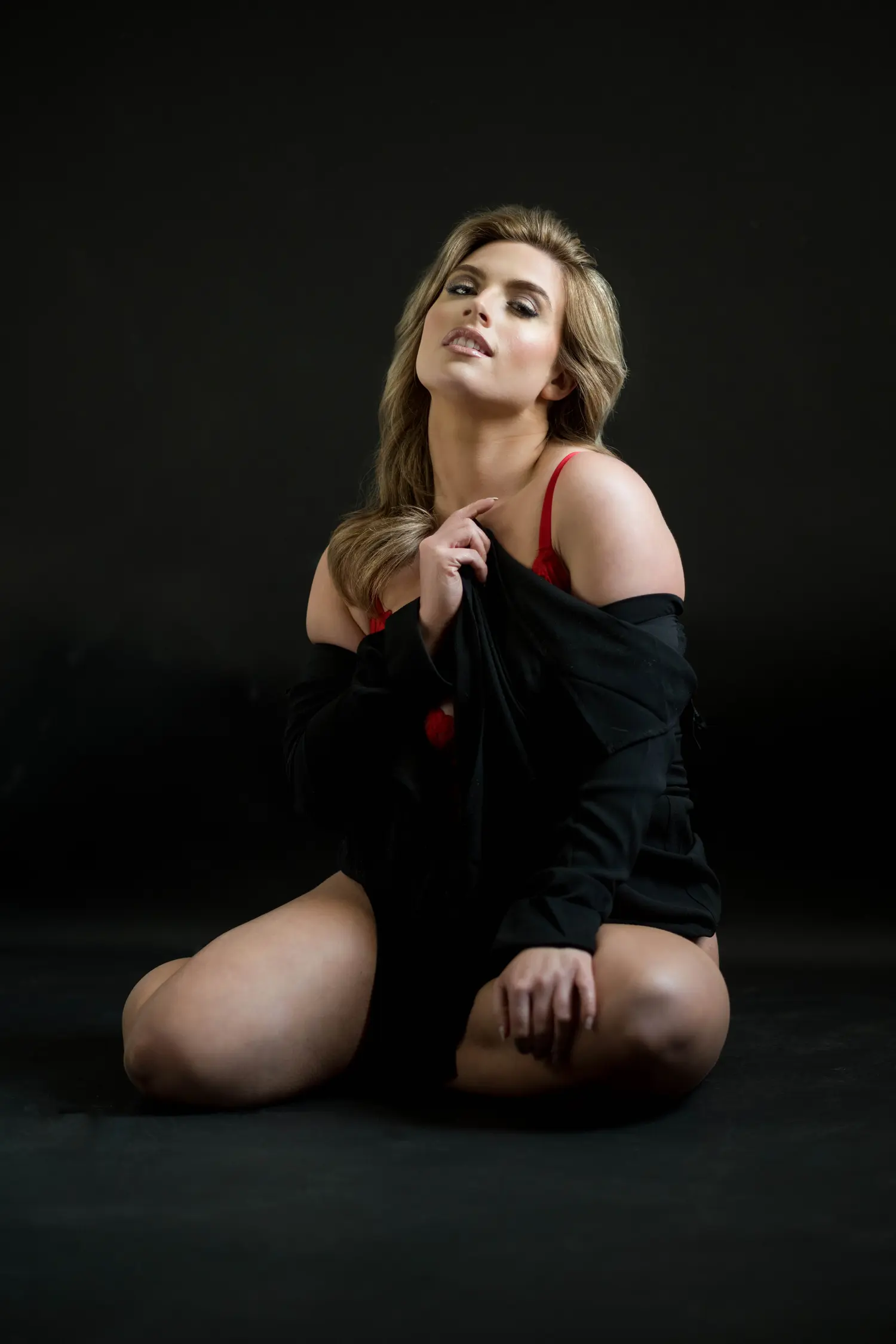 Simply Kaitlin — Fashion editorial by Steven Marrero for VOUS Magazine