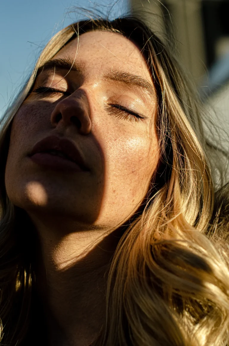 The Hoffnung — Fashion editorial by Hector Ponce for VOUS Magazine