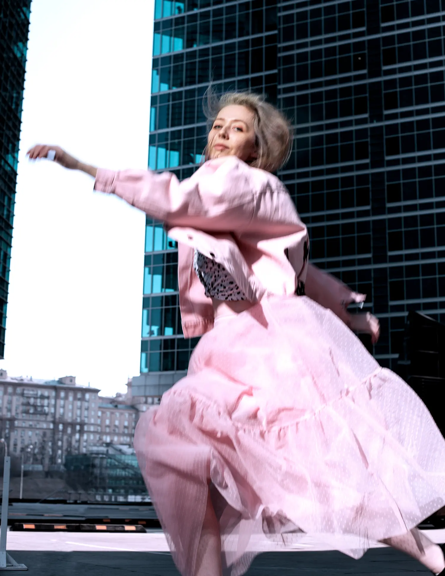 Jungle city jump — Fashion editorial by Anastasiya Kolesnikova for VOUS Magazine
