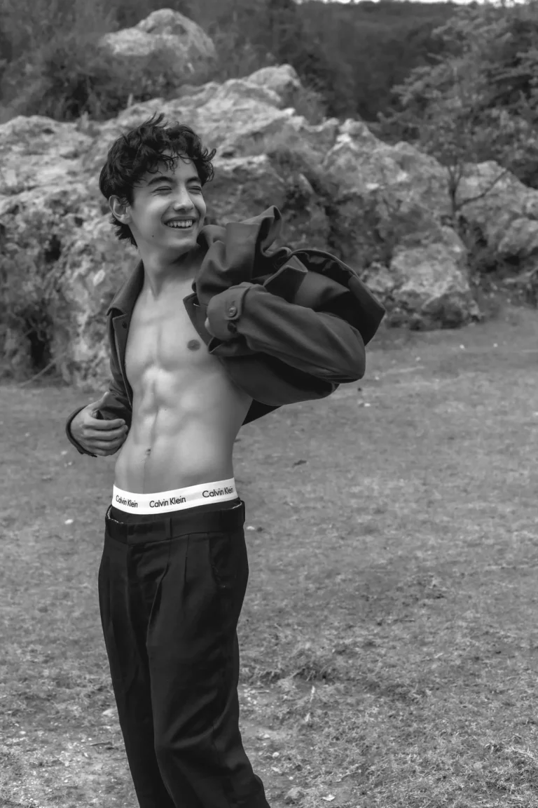 Chicos — Fashion editorial by Eduardo Zabiela for VOUS Magazine