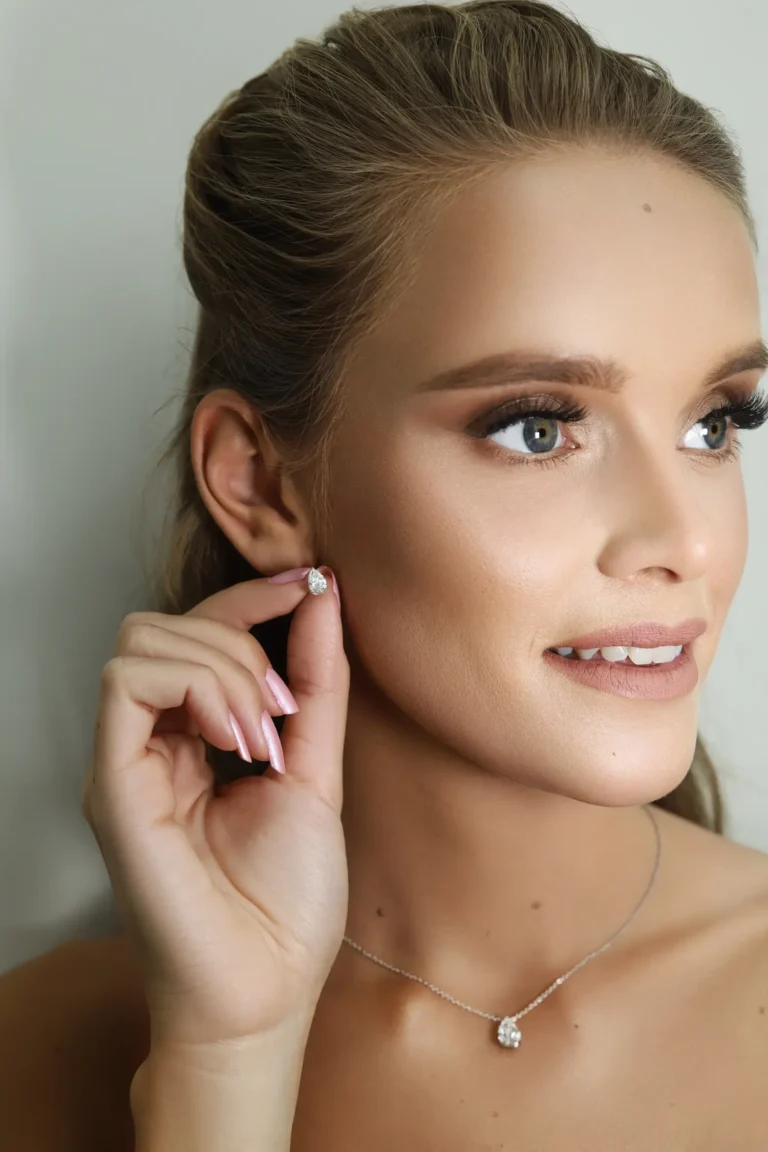 Wear it like you own it — VOUS Magazine · The May Fashion & Beauty Edition · Vol.6 · 2021