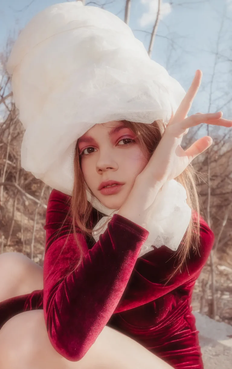 We're from Mars — Fashion editorial by Oksana Kin for VOUS Magazine