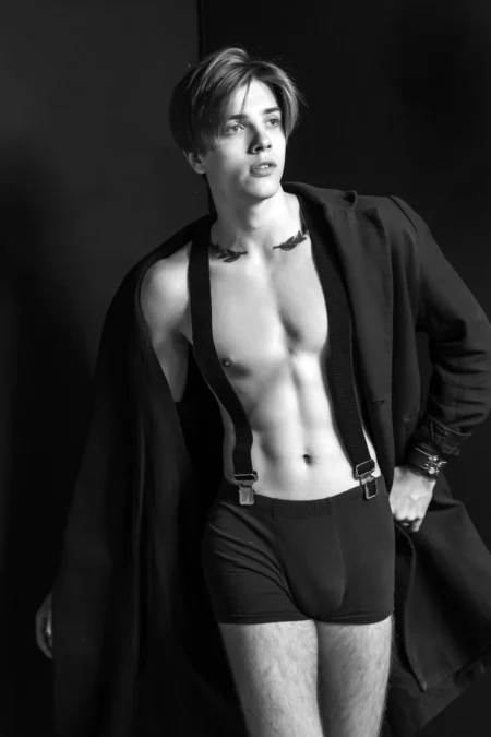 Anton-Capricorn — Fashion editorial by Rafael ORION for VOUS Magazine