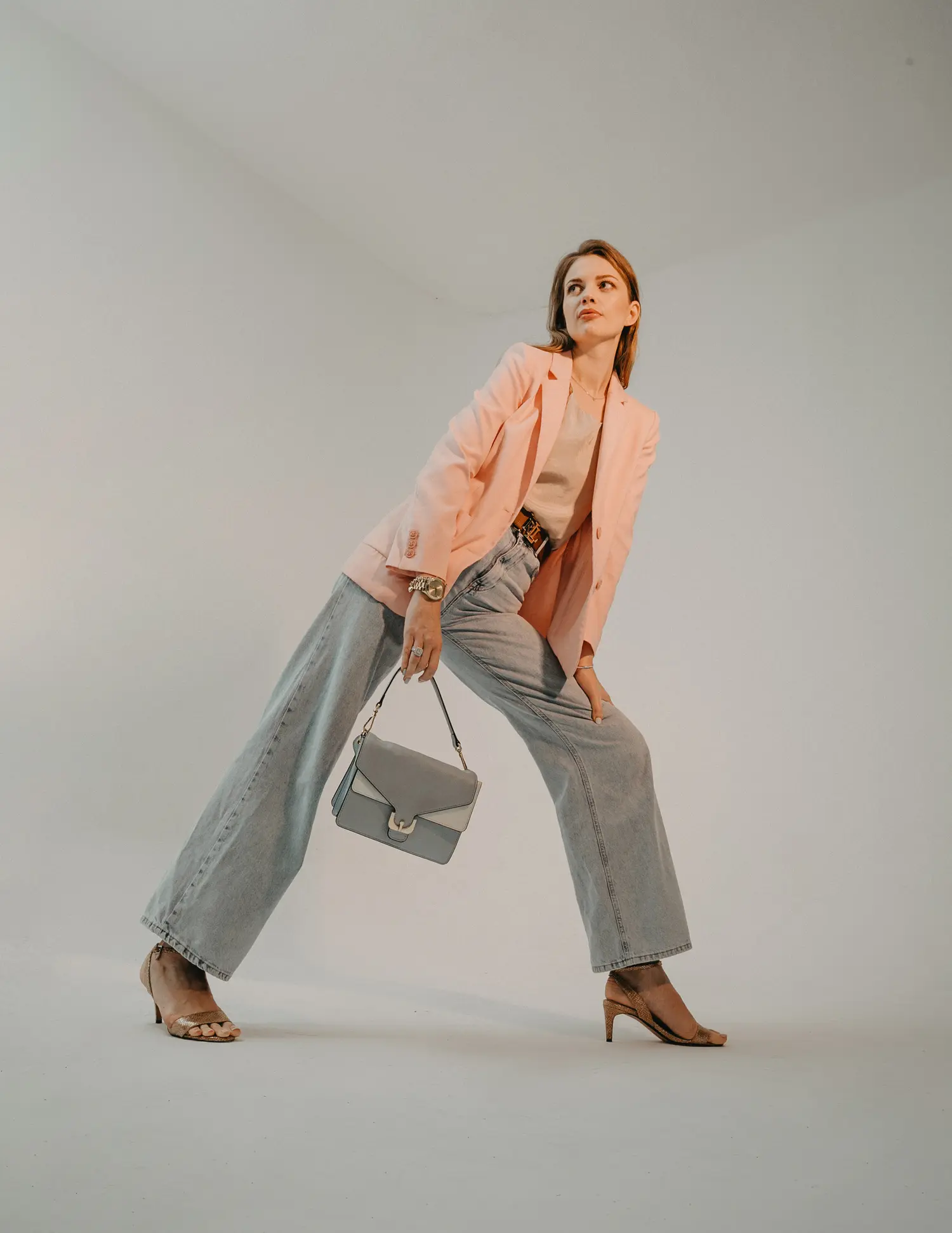 Elegant Beauty — Fashion editorial by Lena Gulec for VOUS Magazine