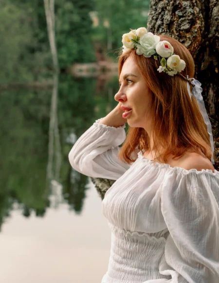 Russian Beauty — Fashion editorial by Надежда Галягина for VOUS Magazine