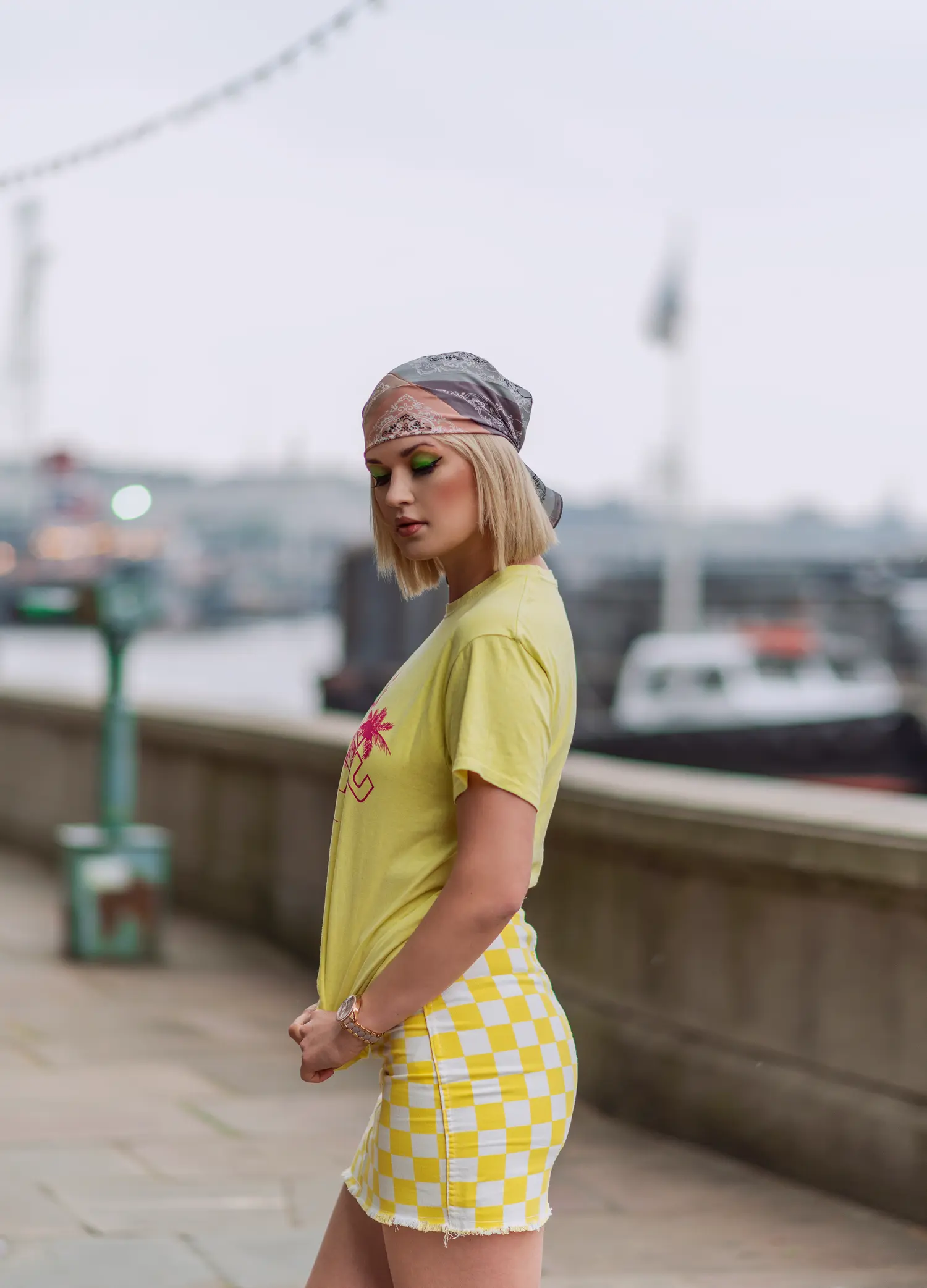 City life — Fashion editorial by Joanna Ruminska for VOUS Magazine
