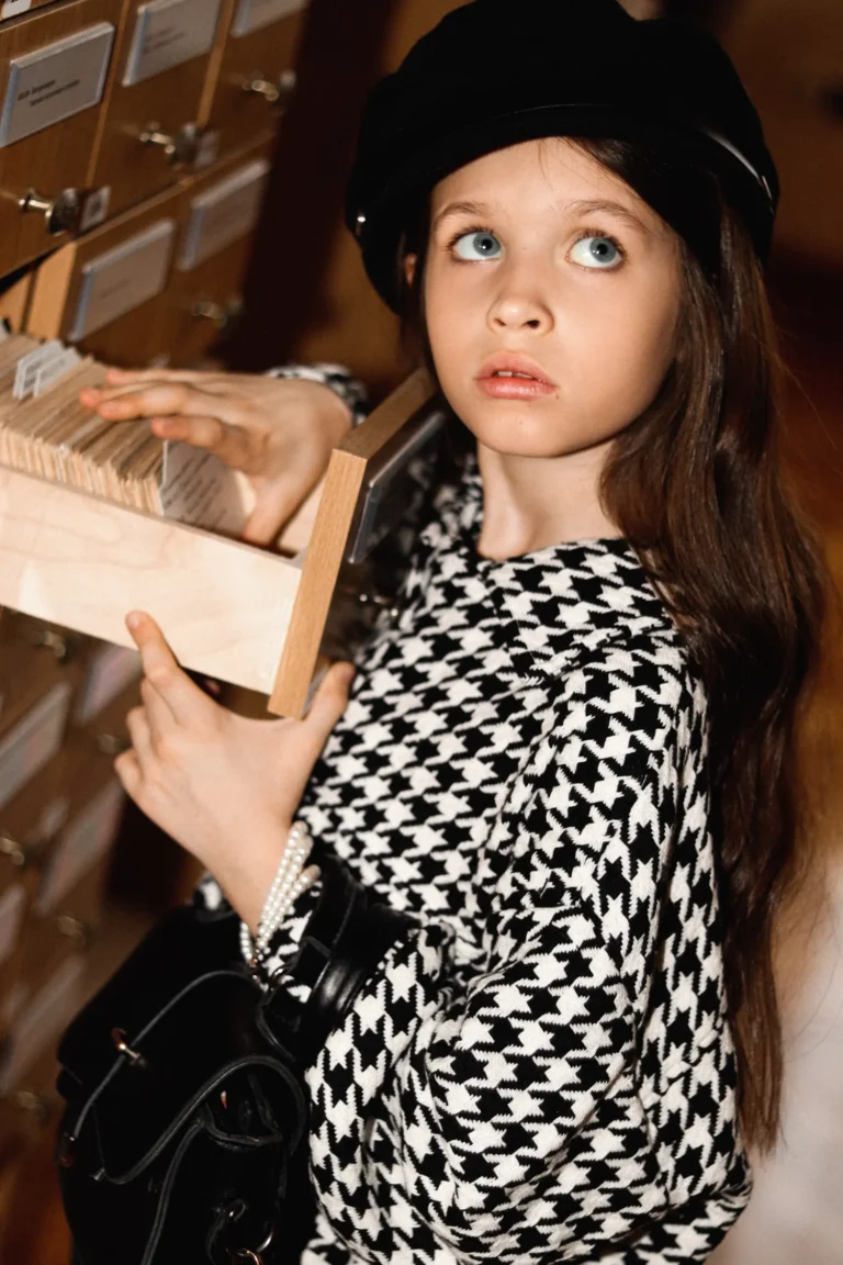 Eve in the Library — VOUS Magazine · The July Teen Edition · Vol.5 · 2021