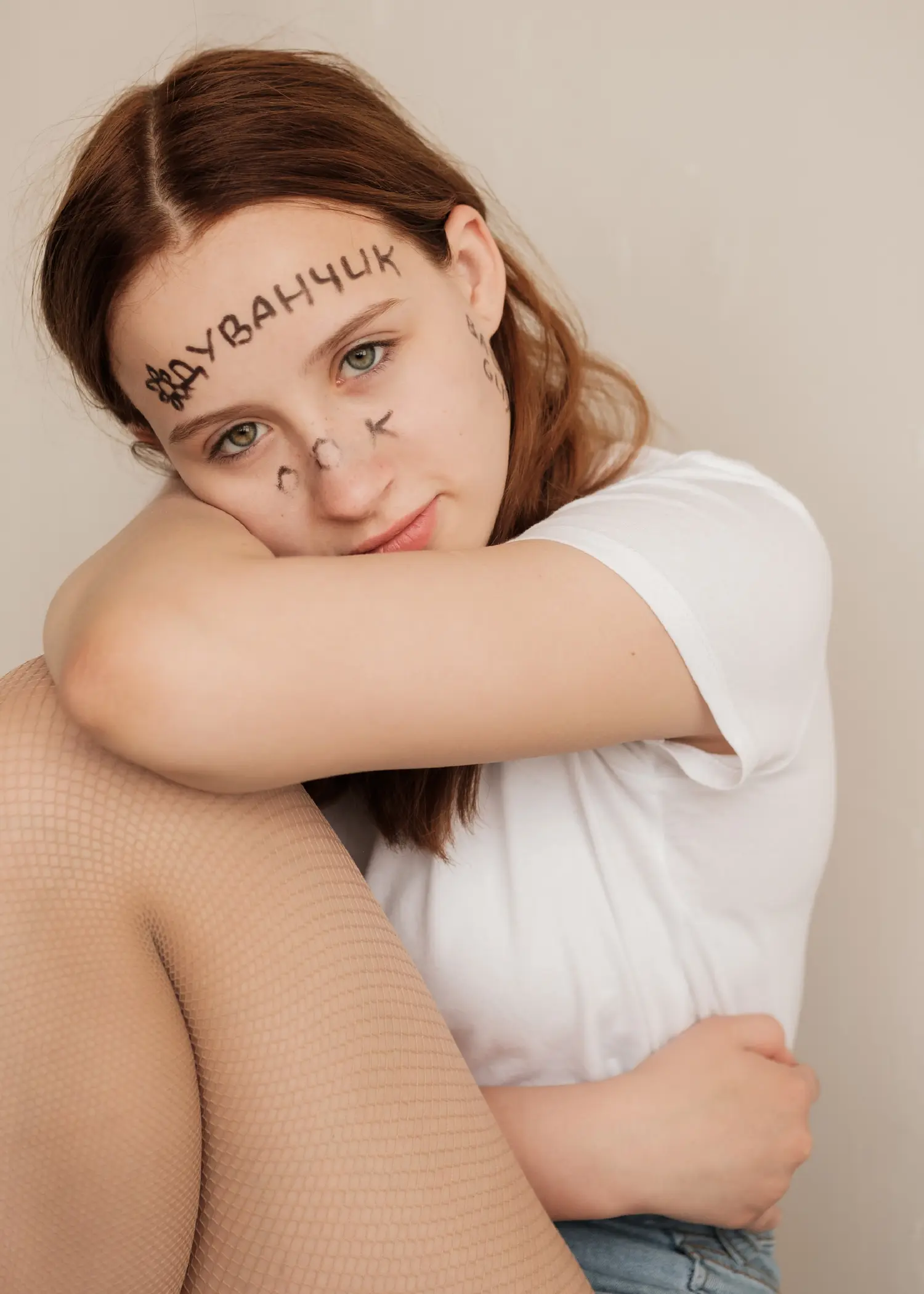 Feel me — Fashion editorial by Alisa Calypso for VOUS Magazine
