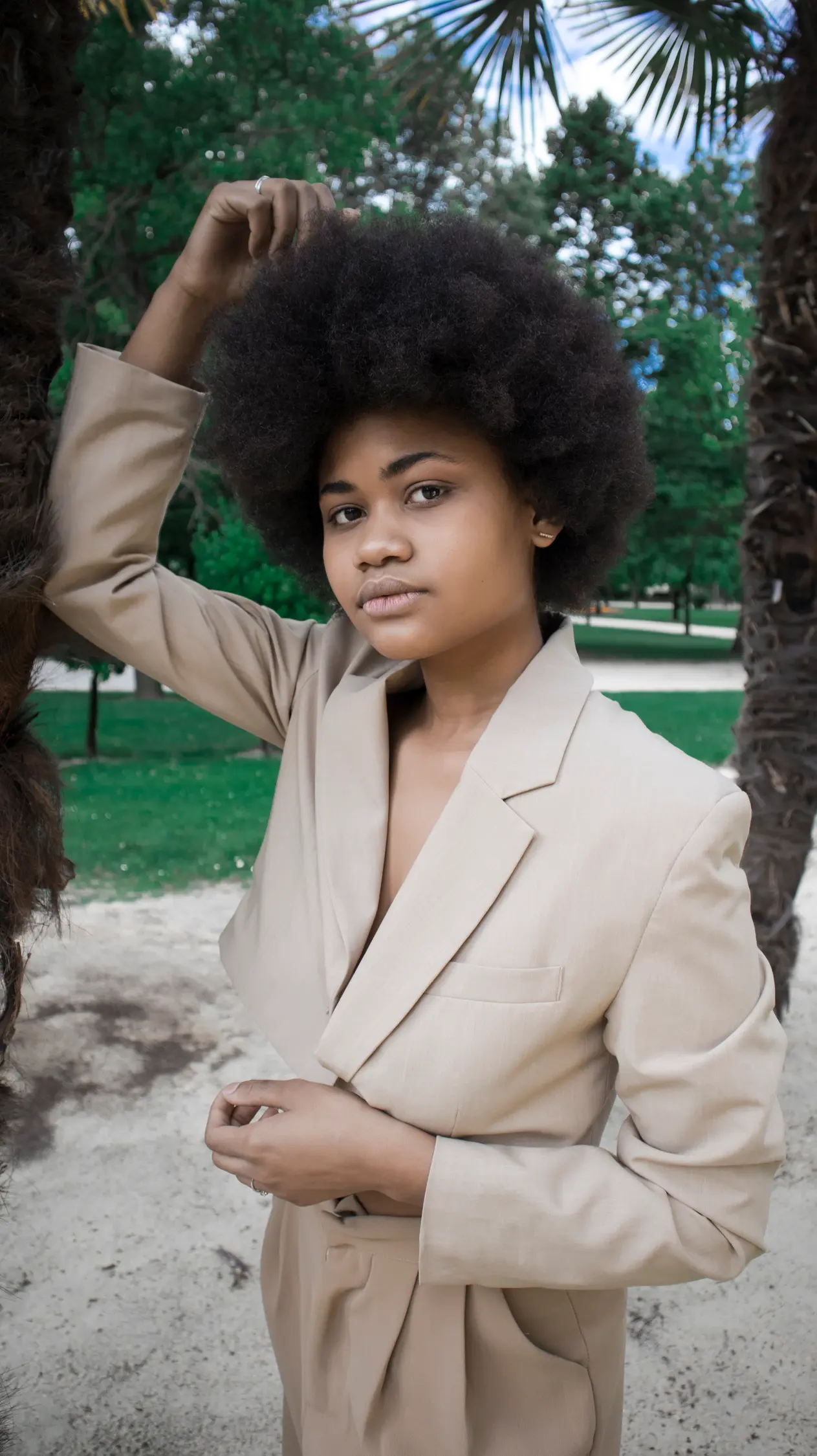 Jhulianny — Fashion editorial by Kelli Relli for VOUS Magazine