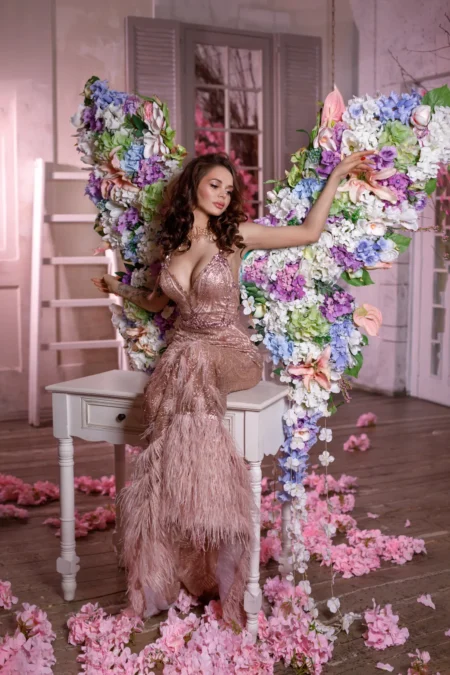 My job — Fashion editorial by @Madam.Photo for VOUS Magazine