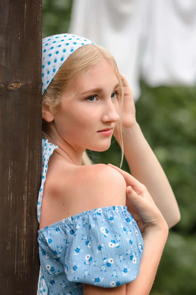 Ph elenaivanova.ph, style @oleinikmila_image, model @uliana_syrykh — VOUS Magazine · The July Teen Edition · Vol.1 · 2021