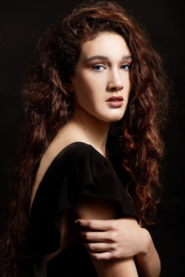 The Purest Face — Fashion editorial by Nicolas Dolotowicz for VOUS Magazine