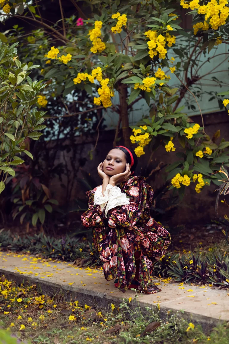 B L O S S O M-ed — Fashion editorial by Neston Simoes for VOUS Magazine