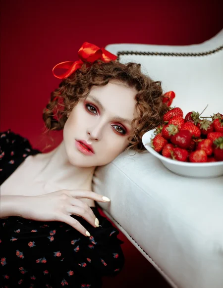 #Berryseason — Fashion editorial by Mariia Filina for VOUS Magazine