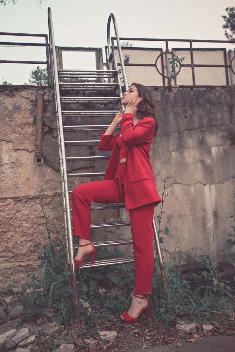 Black / red mood — Fashion editorial by Creative Director Lidiya Komarova Photographed By Lidiya Komarova Fashion Styling & Producer: Dragunova Mariya Makeup Artist/hair Stylist: Korshunova Irina Makeup Artist/hair Stylist: Dariya Savelyeva Models: Borisenko Liza Prokopenko Juliya Represented By Models School Perviy Loft Accessory Designer: Regina Savchenko Accessory Designer: Renata Kokorina Location Garnizon-a, Pavlovsky Posad, Moscow Region for VOUS Magazine
