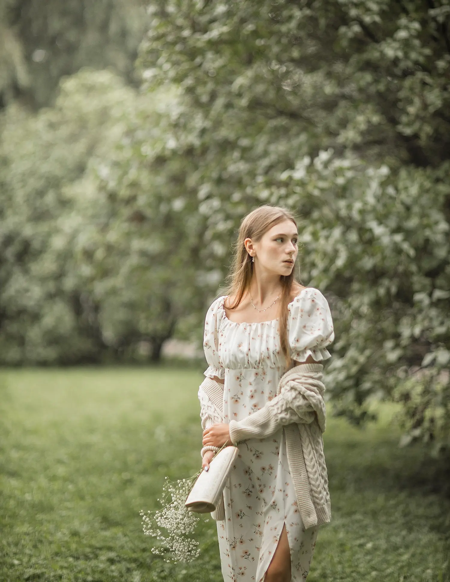 Summer day — Fashion editorial by Inessa Furmanova for VOUS Magazine