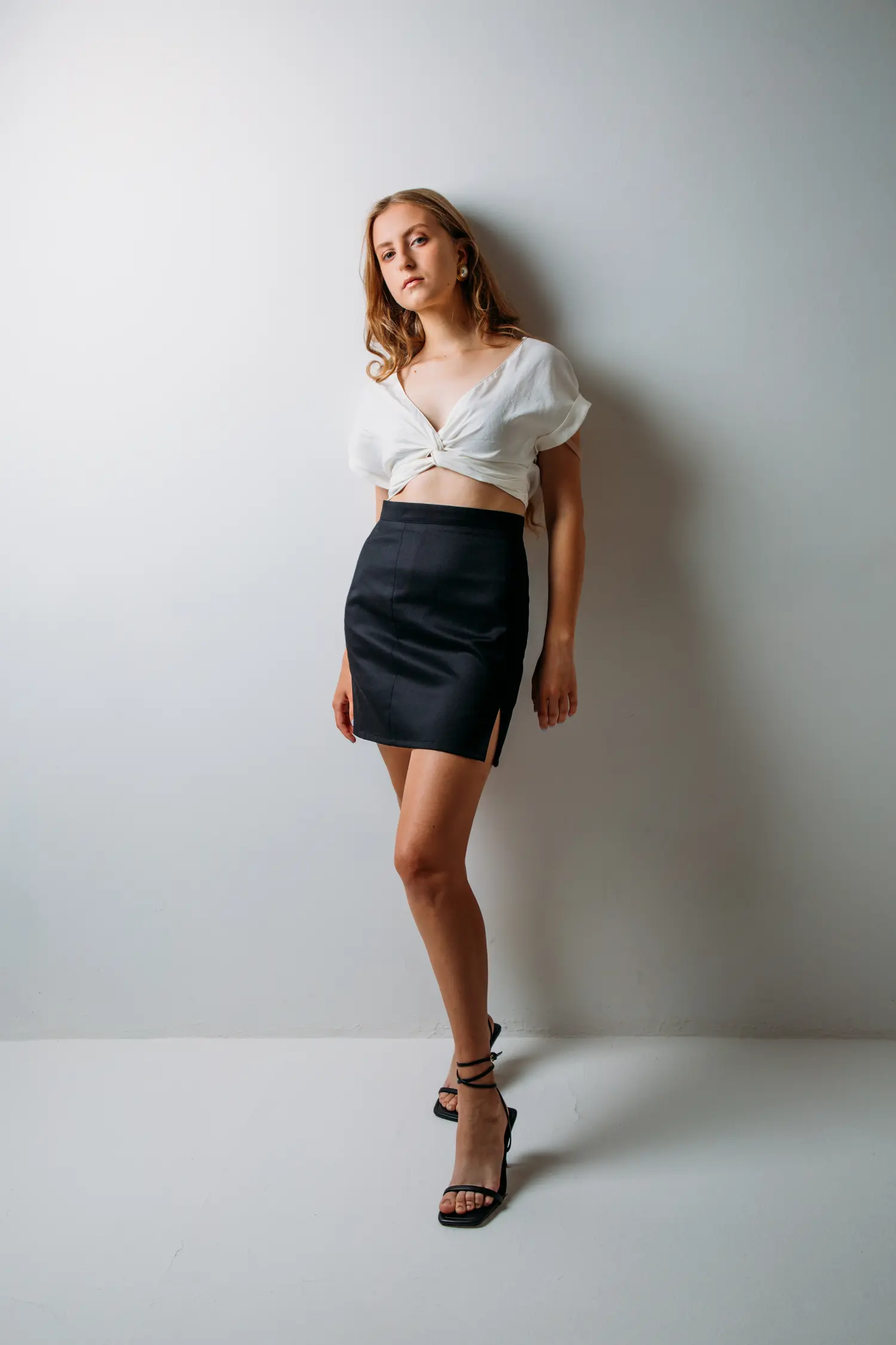 Sunkissed — Fashion editorial by Elena Vorokha for VOUS Magazine