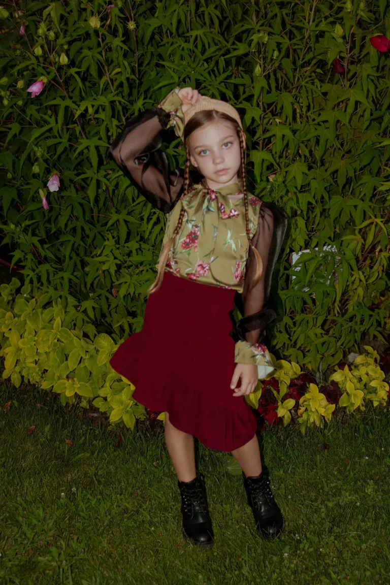 Burgundy — VOUS Magazine · The September Teen Edition · Vol.3 · 2021