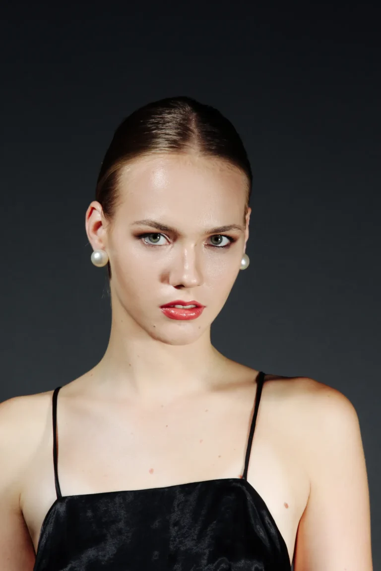 Polli — VOUS Magazine · The December Fashion & Beauty Edition · Vol.8 · 2021