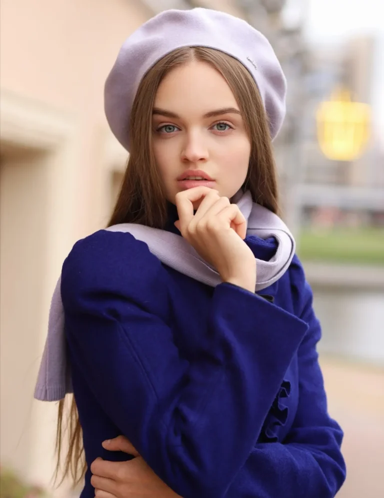 Sweet beauty — VOUS Magazine · The September Fashion & Beauty Edition · Vol.9 · 2021