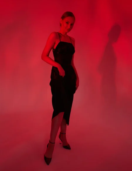 Veroniqque — Fashion editorial by Natasha Zakamulina for VOUS Magazine