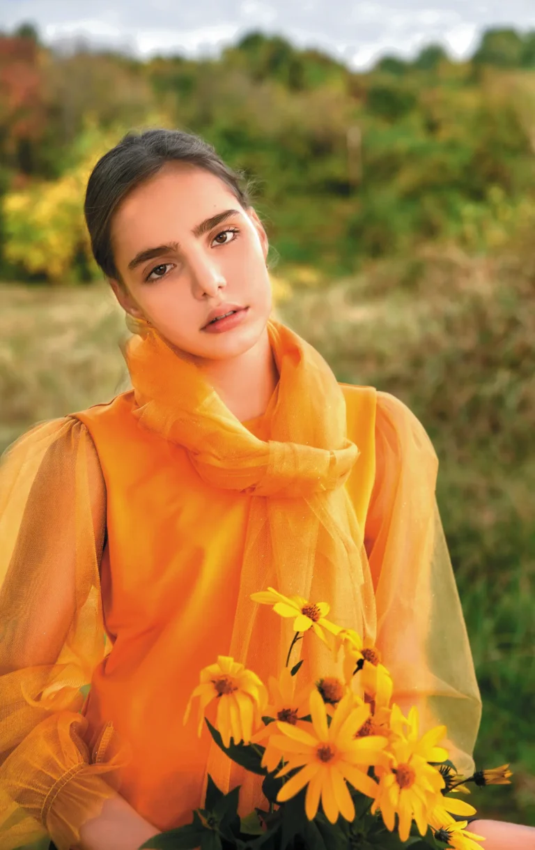 Autumn colors — VOUS Magazine · The November Teen Edition · Vol.13 · 2021
