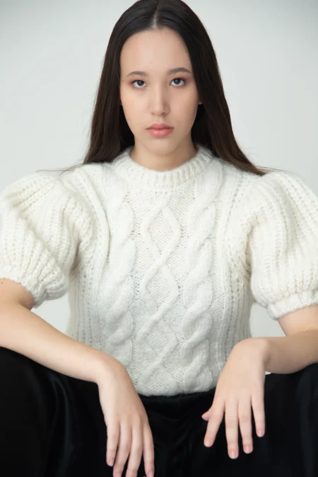Esenia — Fashion editorial by Elena Popykhova for VOUS Magazine