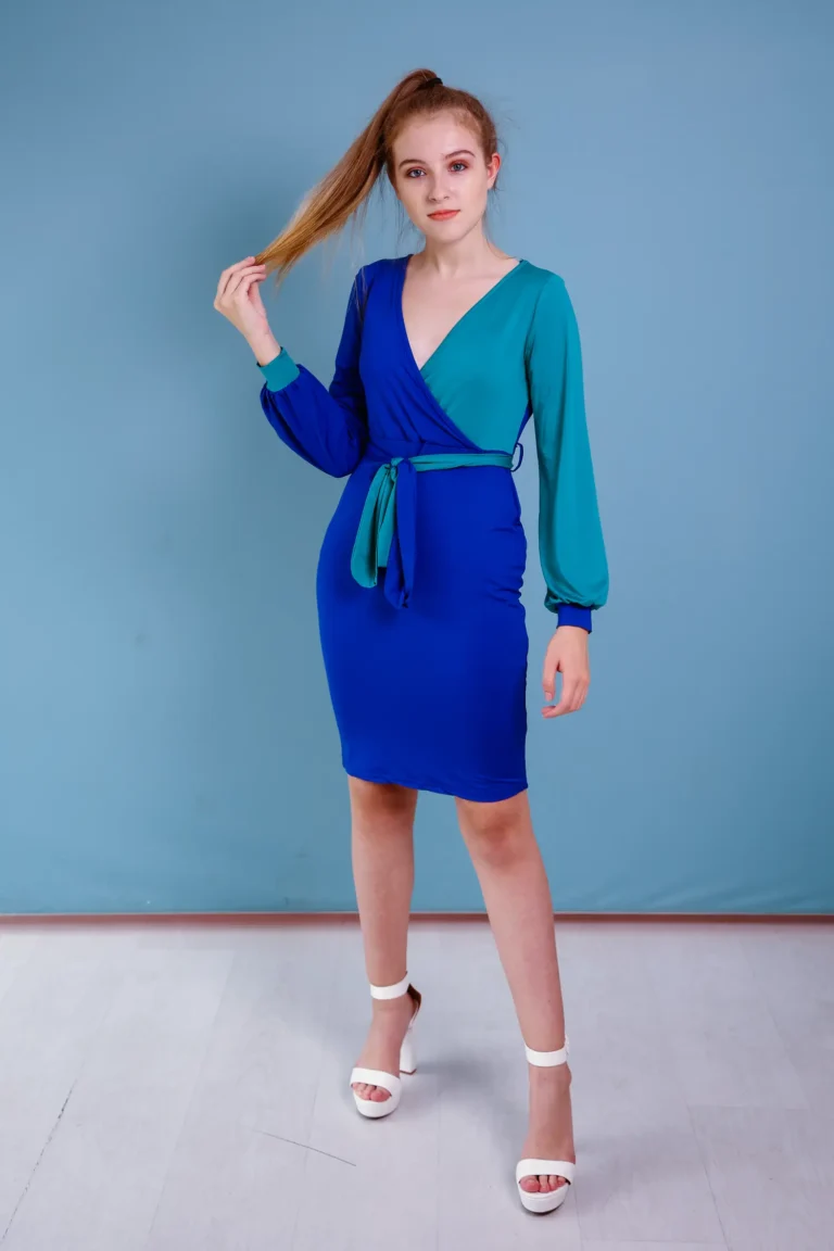 Kailey Ayers - Living in Color — VOUS Magazine · The November Teen Edition · Vol.8 · 2021