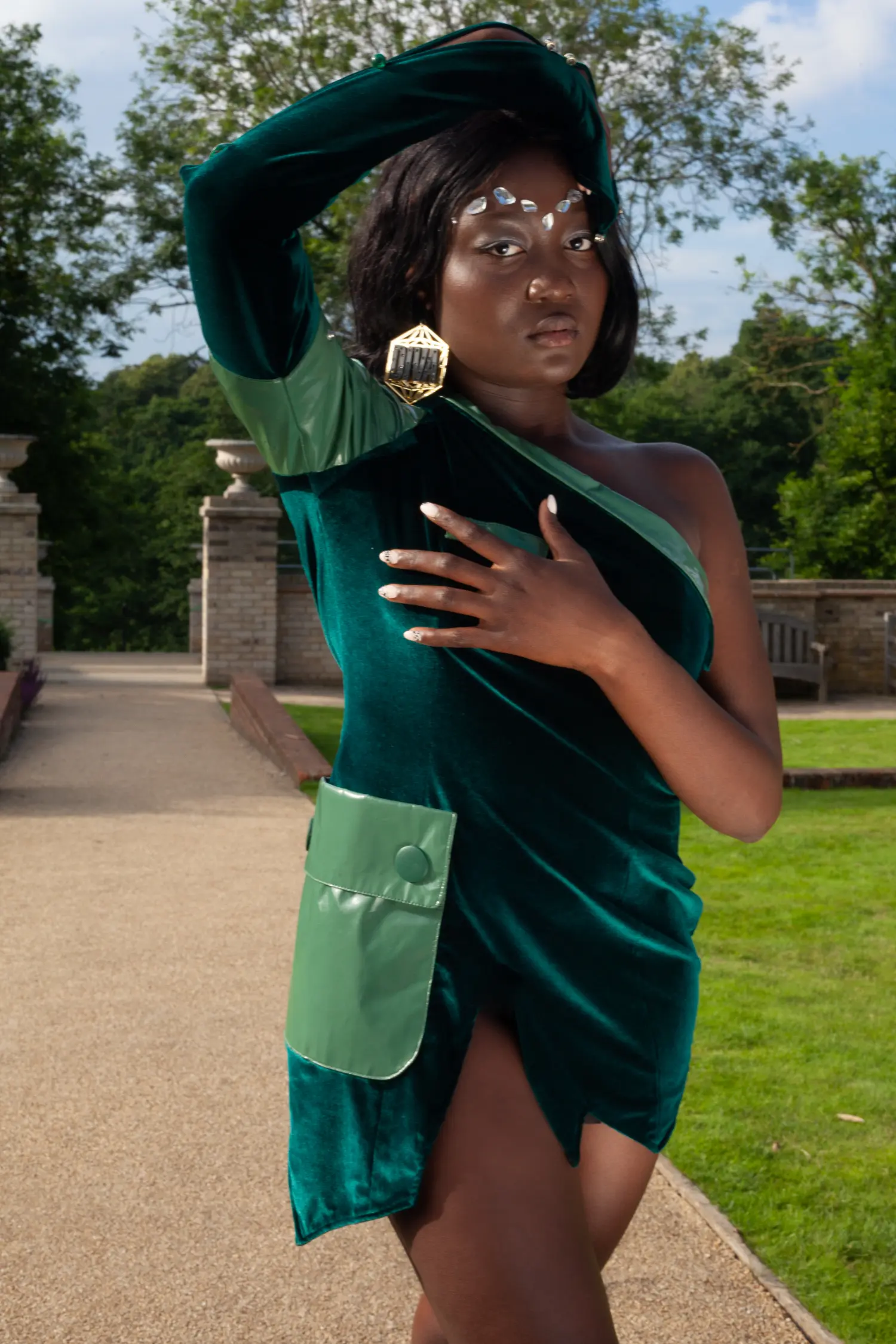 Magic Touch — Fashion editorial by Sheila Barbosa for VOUS Magazine