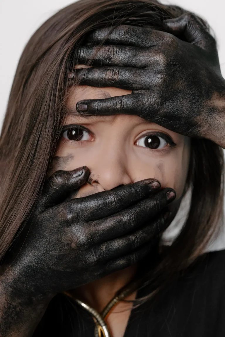Not kids hallowin — VOUS Magazine · The November Teen Edition · Vol.13 · 2021