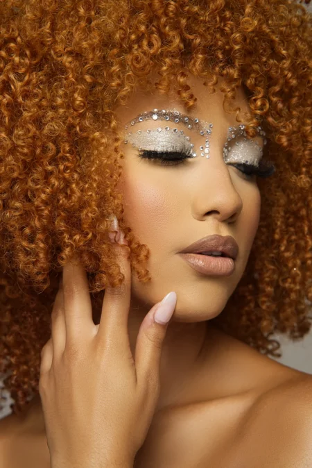 Popping curls — Fashion editorial by Devon Kidd for VOUS Magazine