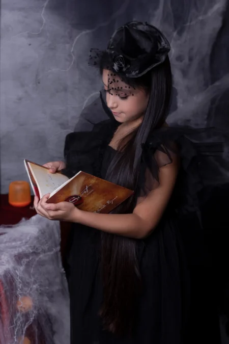 The Witch´s Secret — Fashion editorial by Arancha Monje Arévalo for VOUS Magazine