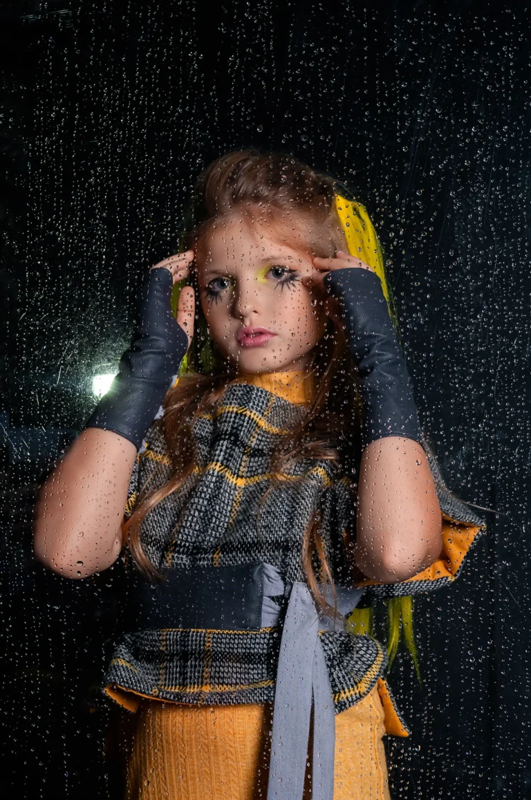 Alexsandra — VOUS Magazine · The December Teen Edition · Vol.10 · 2021