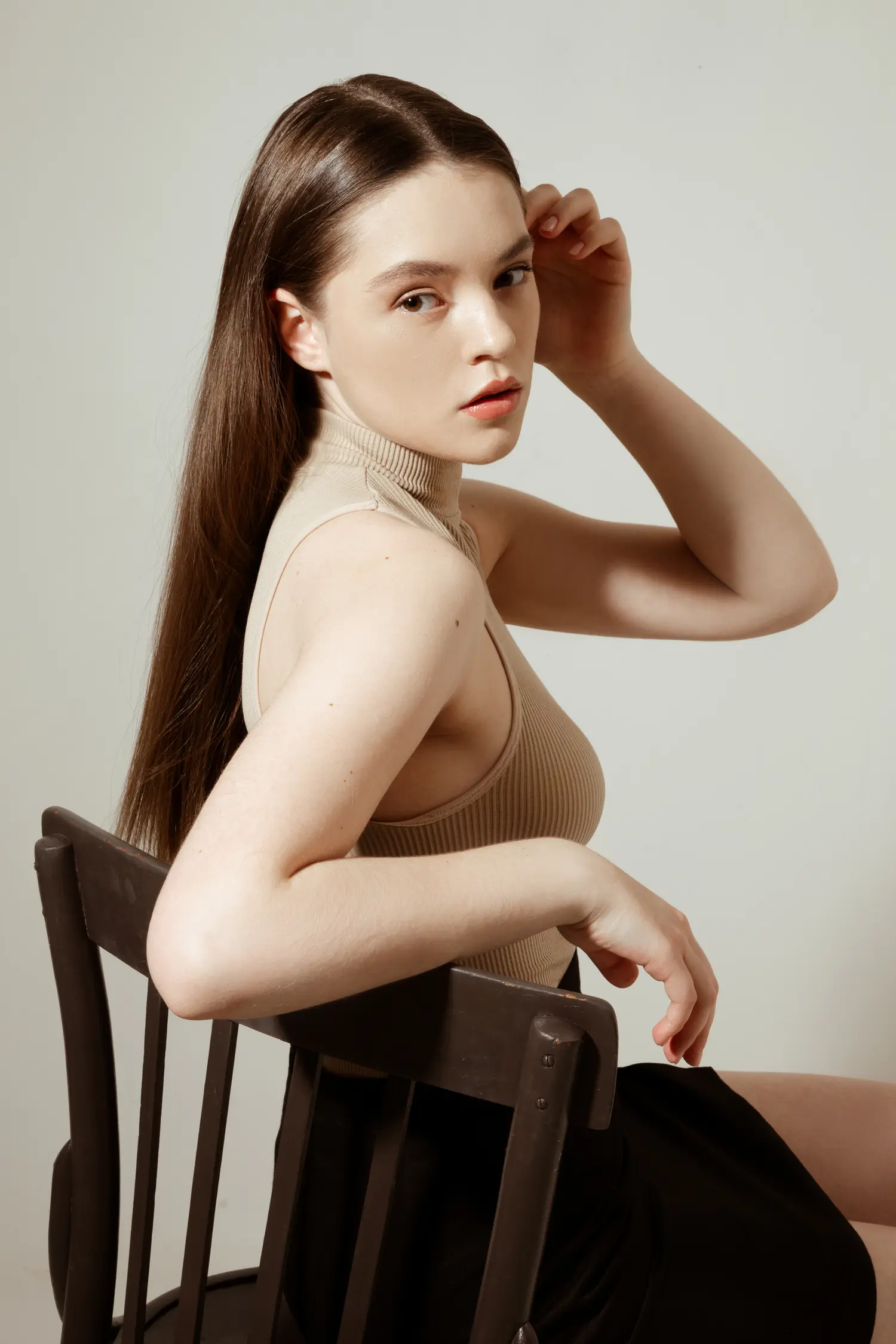 Arie — Fashion editorial by Elena Vorokha for VOUS Magazine