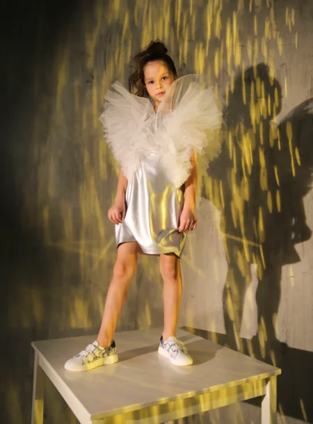 Moon light — Fashion editorial by Jane Revina for VOUS Magazine