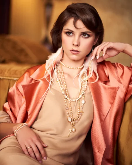 Retro Hotel — Fashion editorial by Dmitriy Chebikin for VOUS Magazine