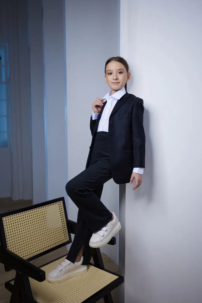Boss — VOUS Magazine · The Teen Edition · CHRISTMAS SPECIAL · Vol.1 · 2021
