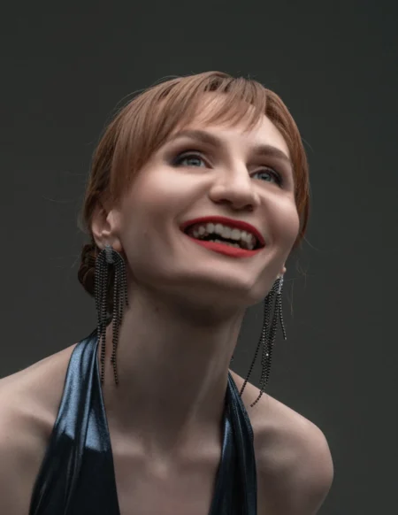 Bright days — Fashion & Beauty editorial by Irina Aleshina for VOUS Magazine