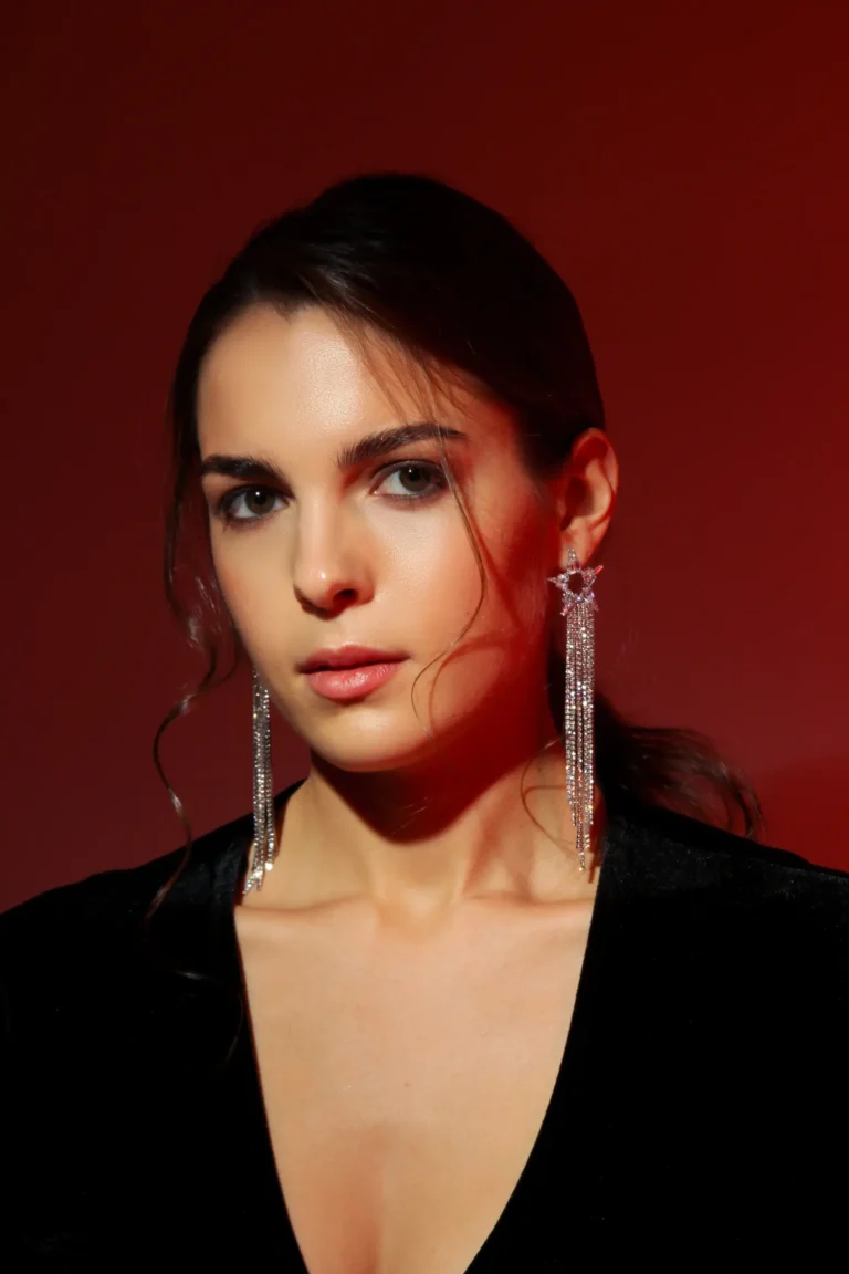 Elizaveta — Fashion & Beauty editorial by Vlad Sadovnichiy for VOUS Magazine