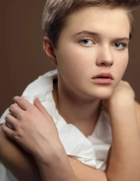 Emma — Teen editorial by Xerxes Tomas for VOUS Magazine