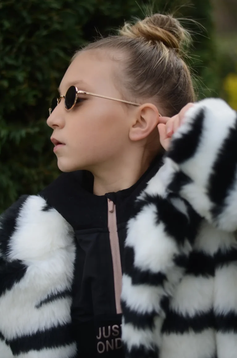 Jungle style — VOUS Magazine · The Teen Edition · CHRISTMAS SPECIAL · Vol.6 · 2021