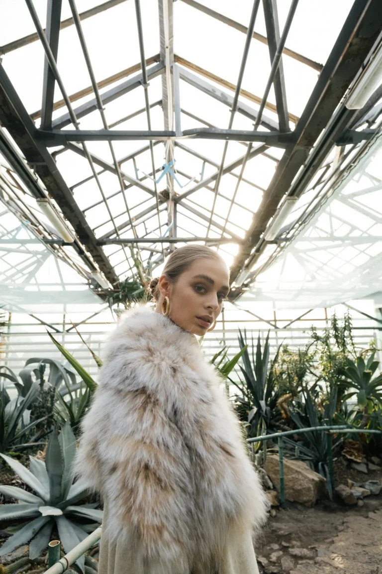 My ViaMaro mood — Fashion & Beauty editorial for VOUS Magazine