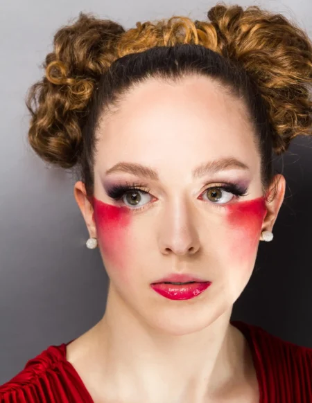 New vintage — Fashion & Beauty editorial by PortraitWareHouse for VOUS Magazine