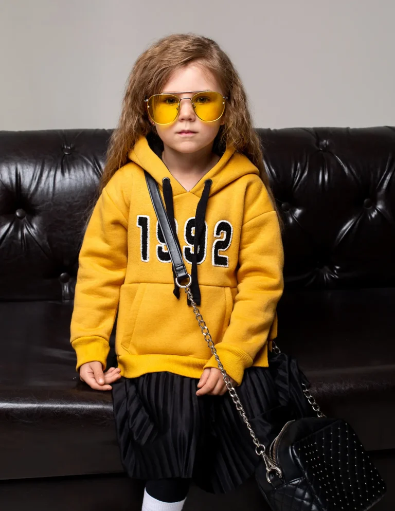 ON YELLOW WAVE. — VOUS Magazine · The December Teen Edition · Vol.16 · 2021