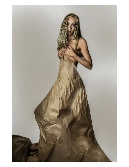 Over and Over — Fashion & Beauty editorial by farzaneh Jafari for VOUS Magazine