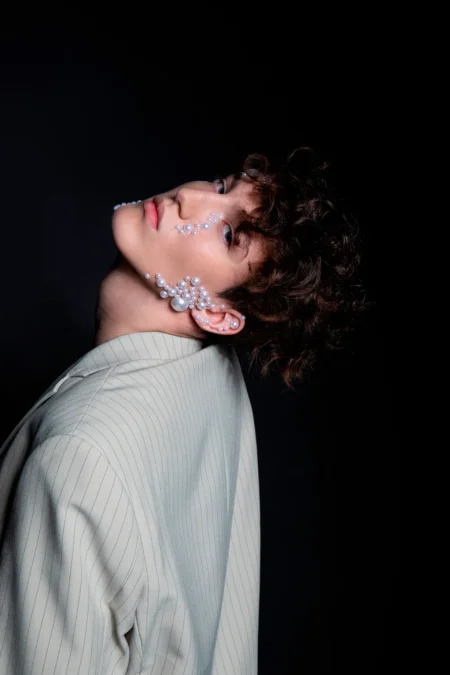 Pearls are on me — Man editorial by Ekaterina Gilevich for VOUS Magazine